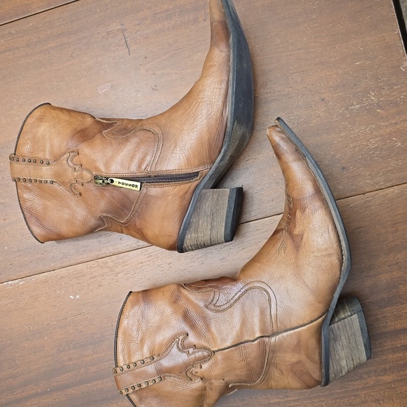 TUCSON BOOTS Women's Sz 37 Brown Leather Cowboy Boots - Picture 2 of 8